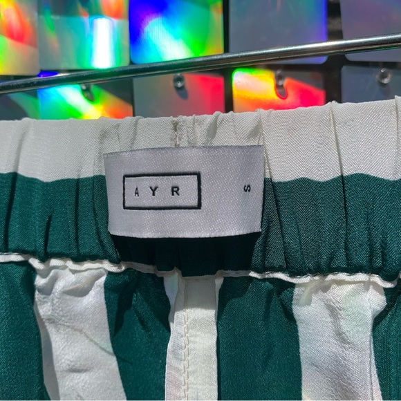 NWT All Year around (AYR) The Flow State Pant in Glass Green Regatta Stripe. - Picture 3 of 13